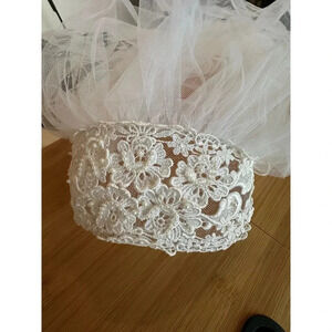 Vintage Women's White Floral Lace Bridal Wedding Headwear